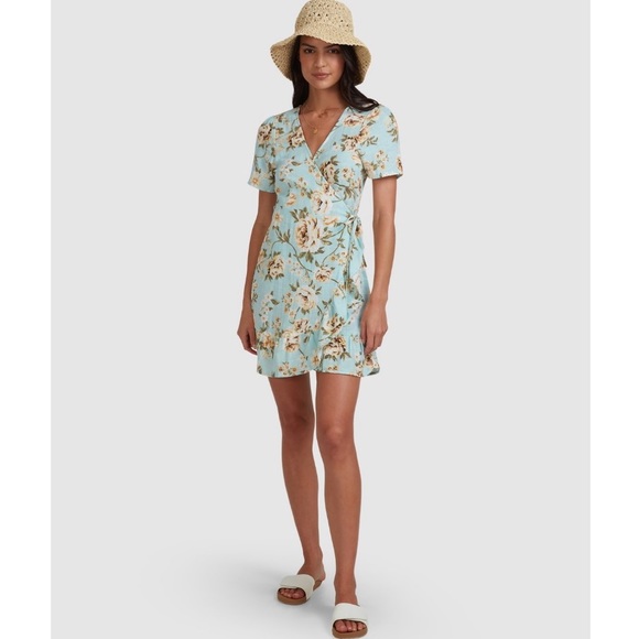 🔥🔥BILLABONG - LAGUNA WRAP DRESS🔥🔥 - Picture 5 of 11